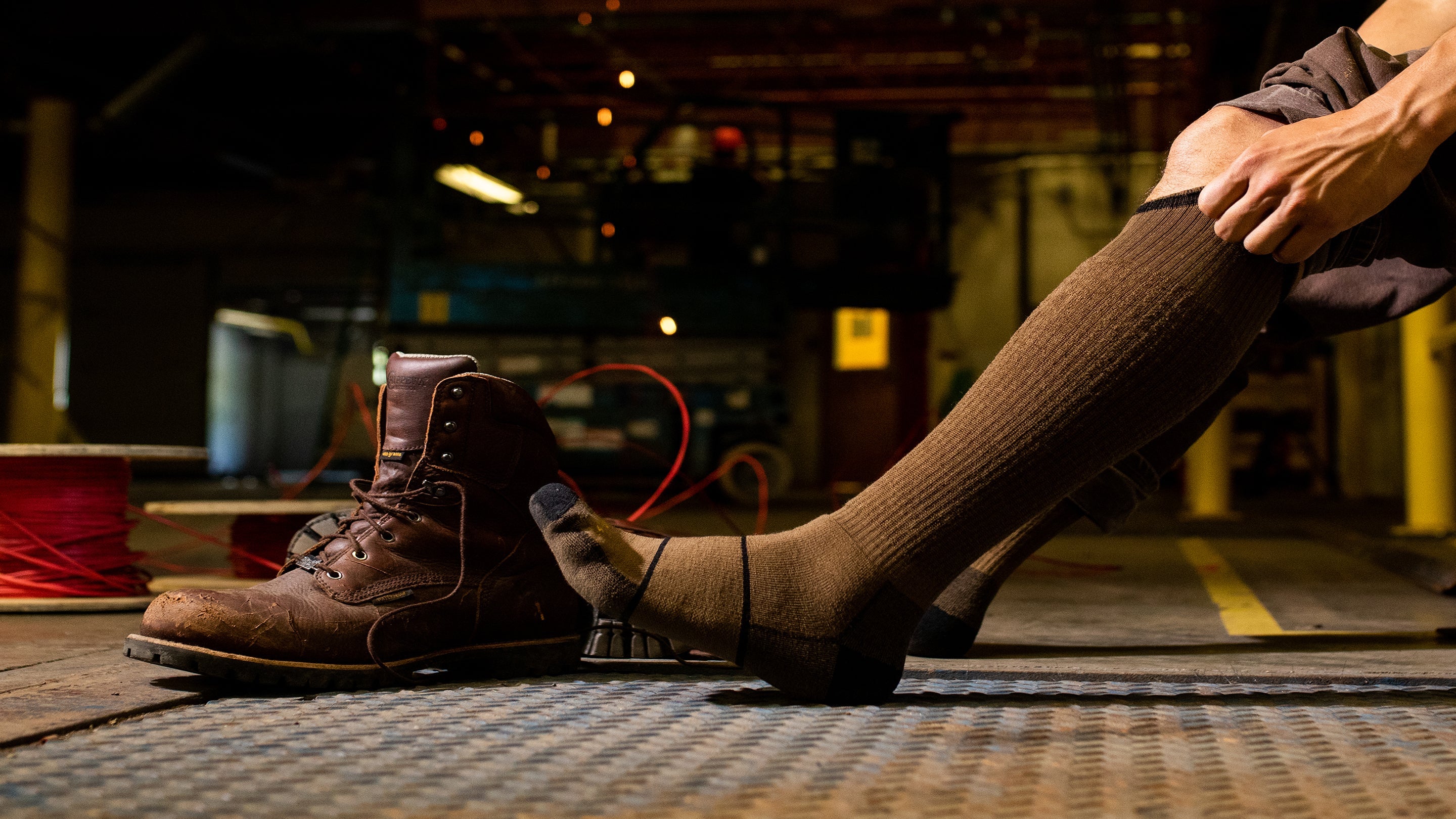 Men's Merino Wool Over the Calf Socks Darn Tough Men's Merino Wool Over the Calf Socks Darn Tough