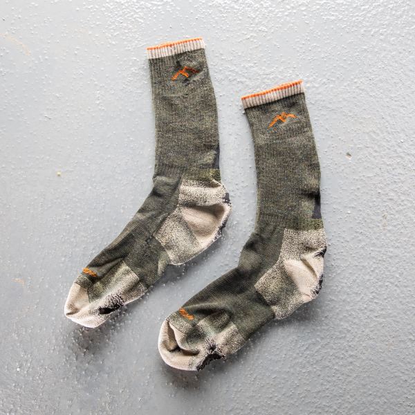 darn tough men's socks covered by the lifetime warranty program