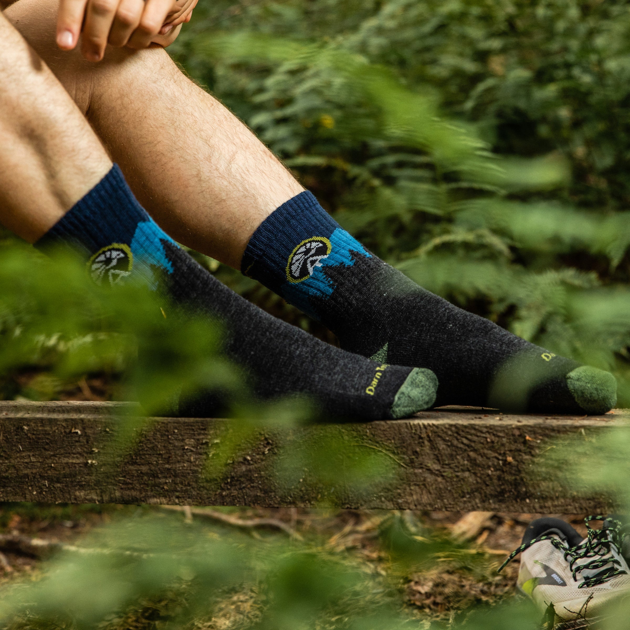 ATC Micro Crew Hiking Socks – Darn Tough