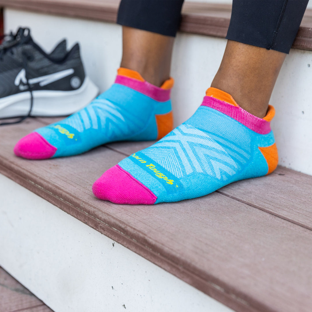 Women's No Show Tab Ultra-Light Merino Running Socks – Darn Tough