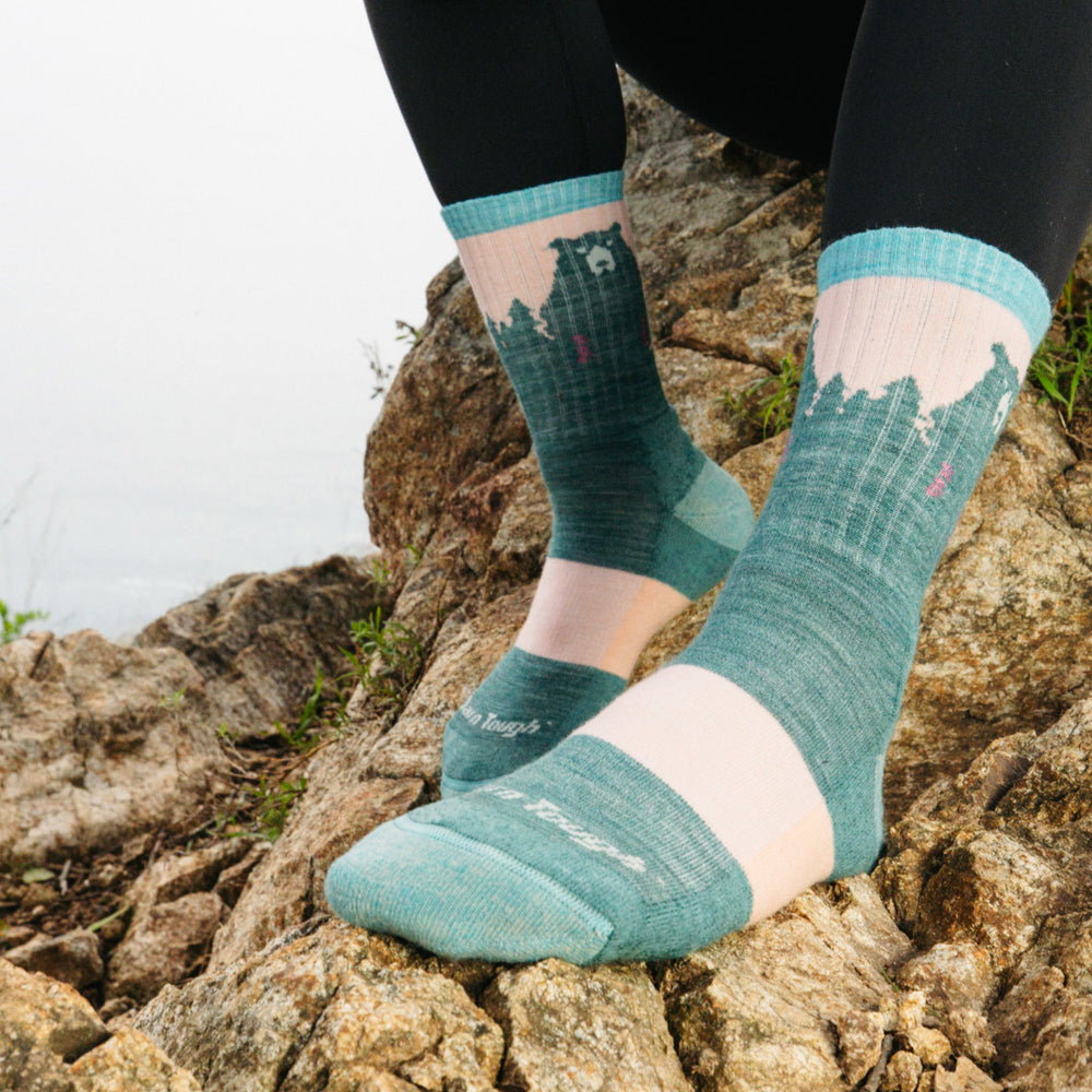 Models feet on rocks wearing the 1970 Beartown Micro Crew Hiking Sock in Quartz