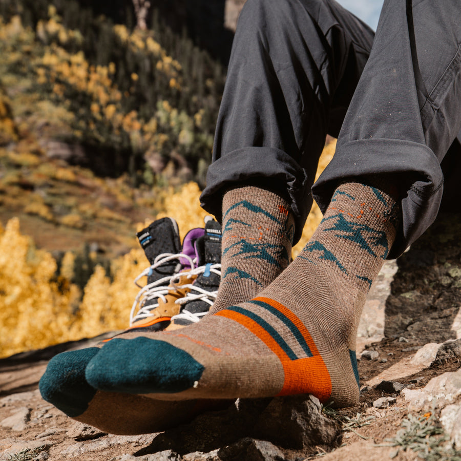 Men's Hike Hike Hut Micro Crew Hiking Socks – Darn Tough
