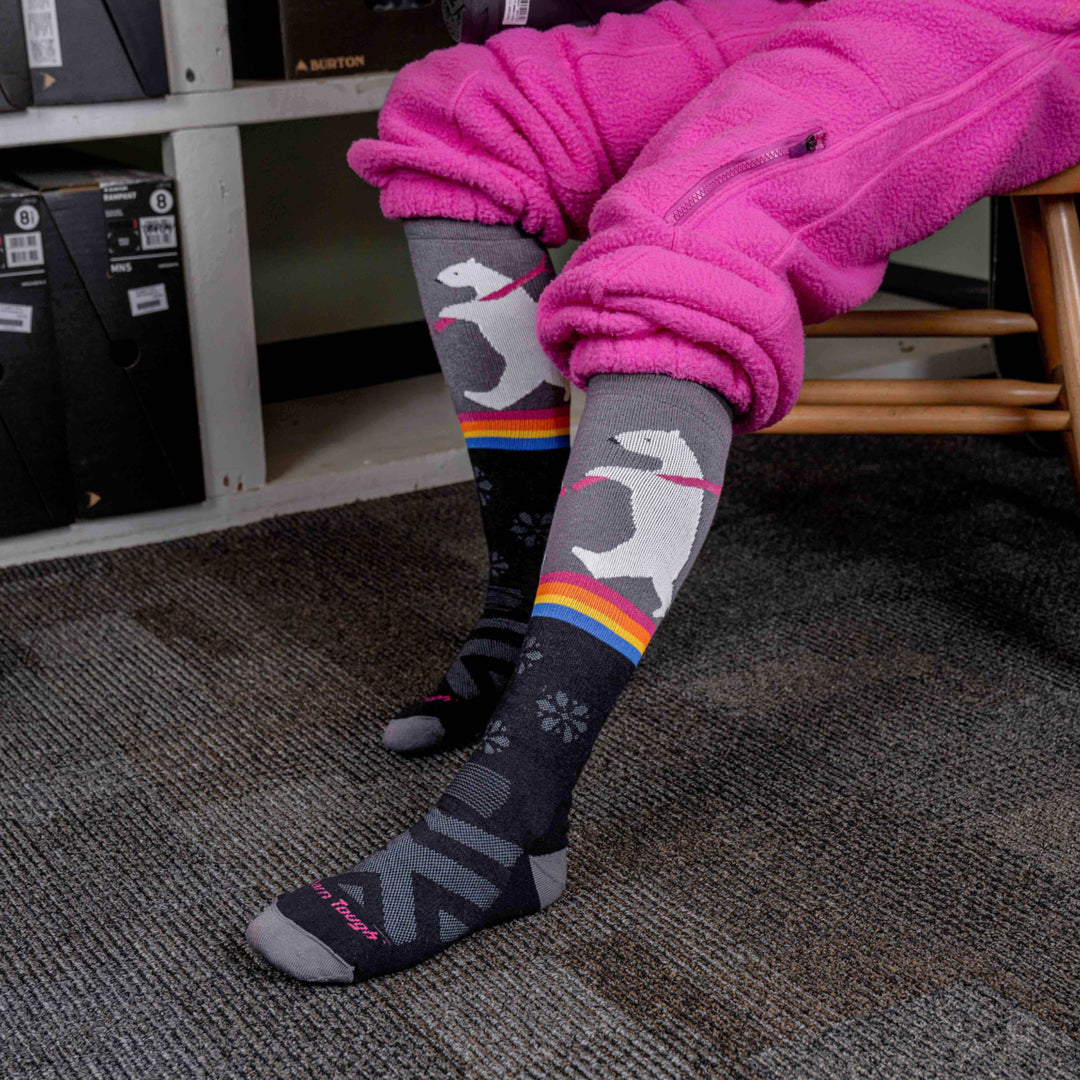 Close up on model of the 8041 Thermolite Ski and Snowboard sock in Black
