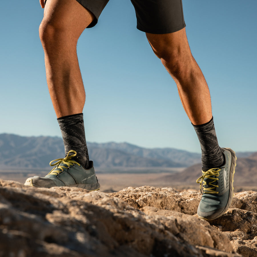 Men's Light Hiker Micro Crew Hiking Socks – Darn Tough