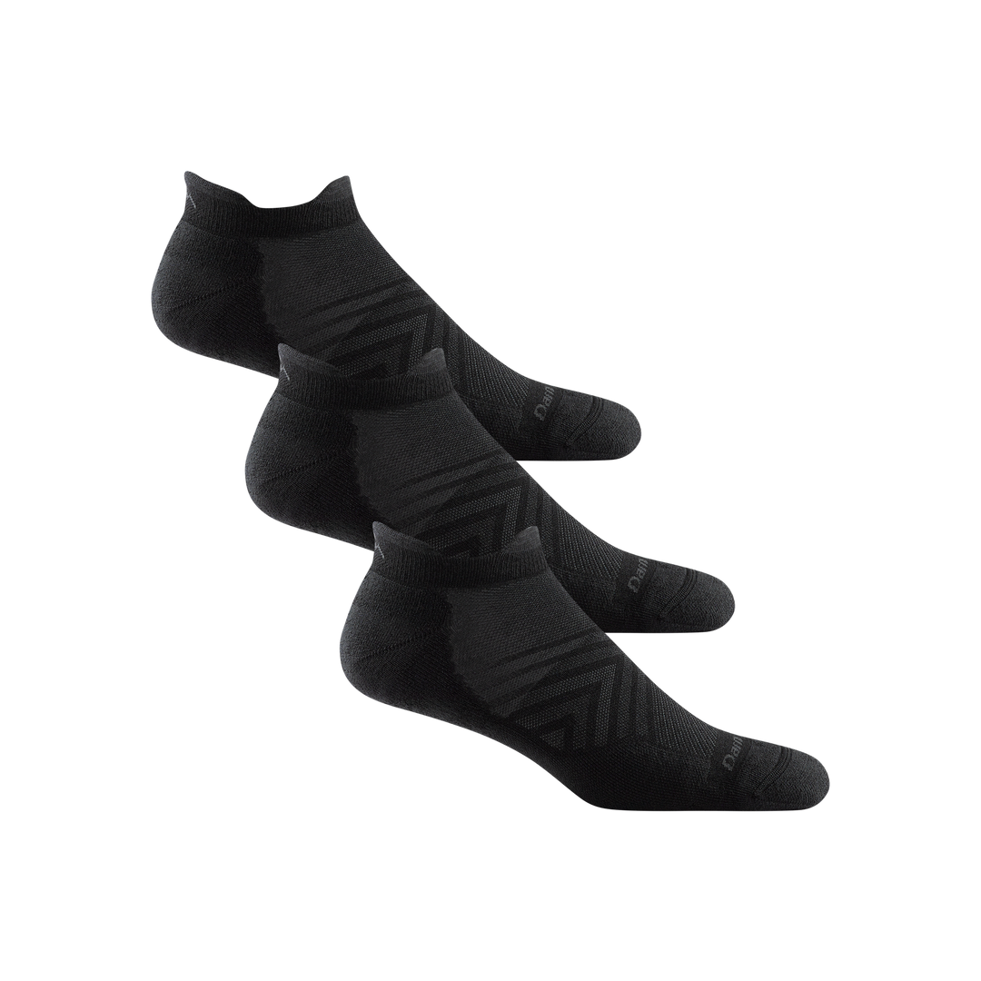 Three 1039 Ultra-lightweight no show running sock in black 