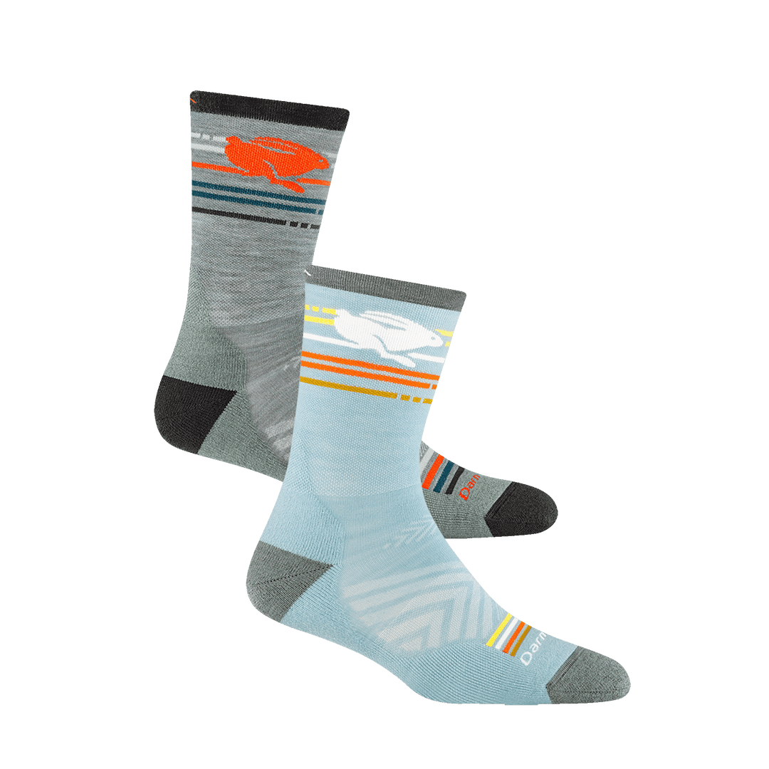 Bundle image of the 1041 pacer in seafoam and the 1050 pacer in glacier 