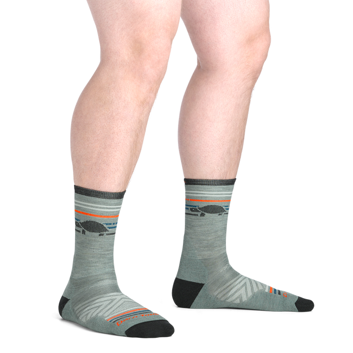 on model image of bare feet wearing the 1041 pacer micro crew in seafoam colorway