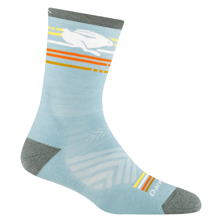 1050 women's pacer micro crew running sock in glacier with orange striping and rabbit detail on calf