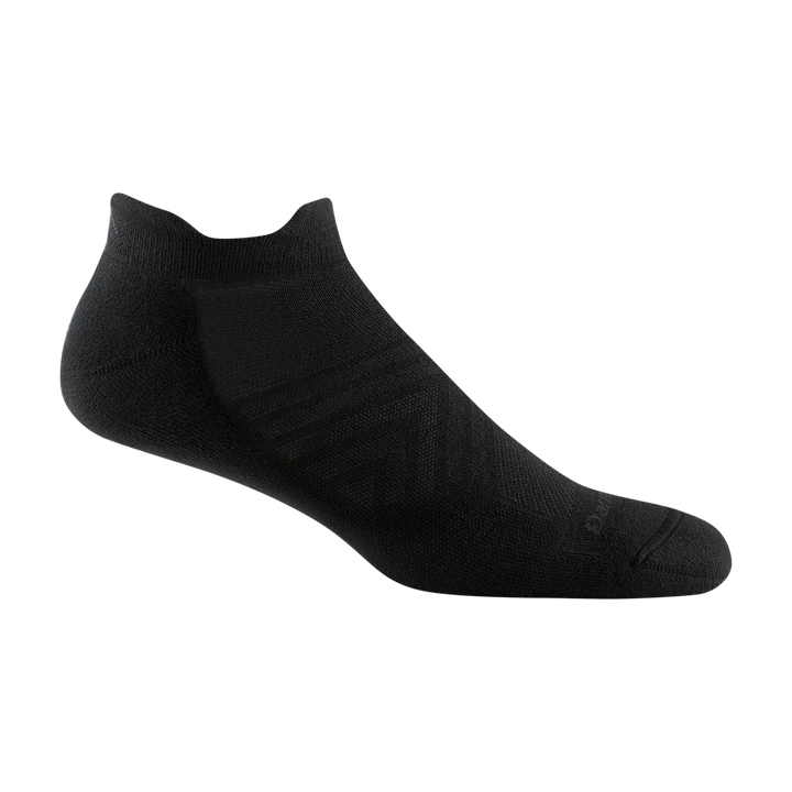 1054 men's coolmax no show tab running sock in black with dark gray darn tough signature on forefoot