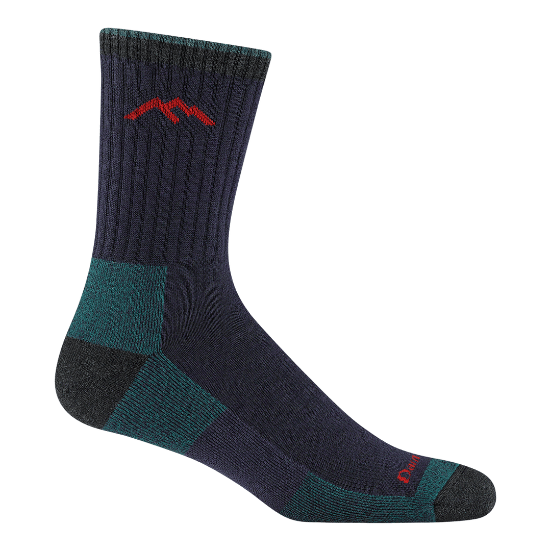 1466 Micro crew Hiker  in the retail pre season only colorway blackberry 