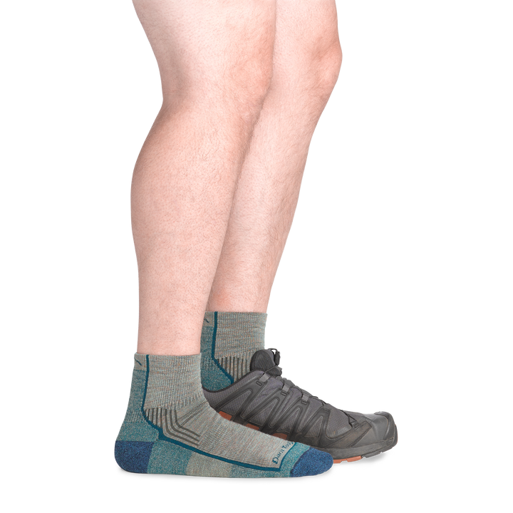 on model image with back foot in shoe wearing the 1959 quarter midweight hiker in rye colorway