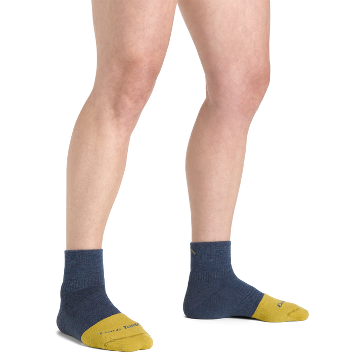 Women's Quarter Work Socks in indigo on foot