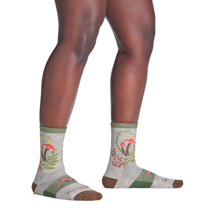 model standing barefoot wearing the mellow mushroom micro crew hiking sock in ash