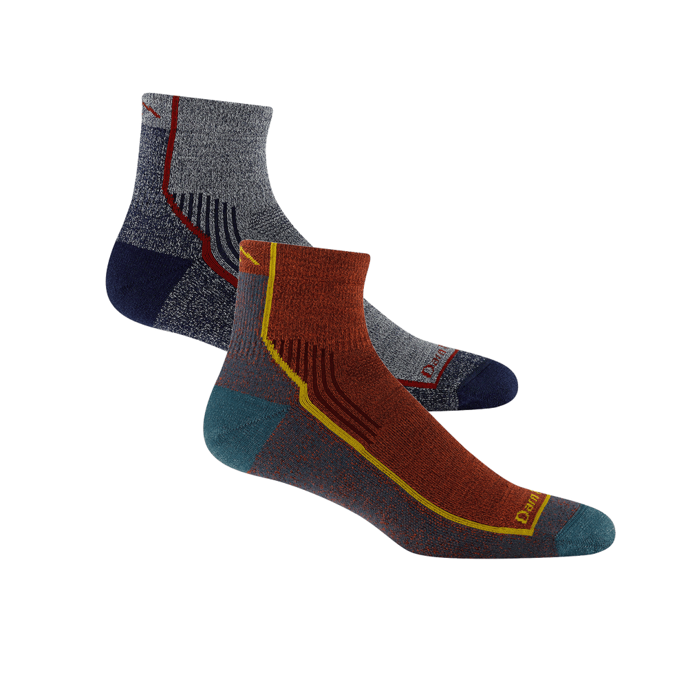 bundle image of two 5259 midweight Quarter hikers in eclipse and picante