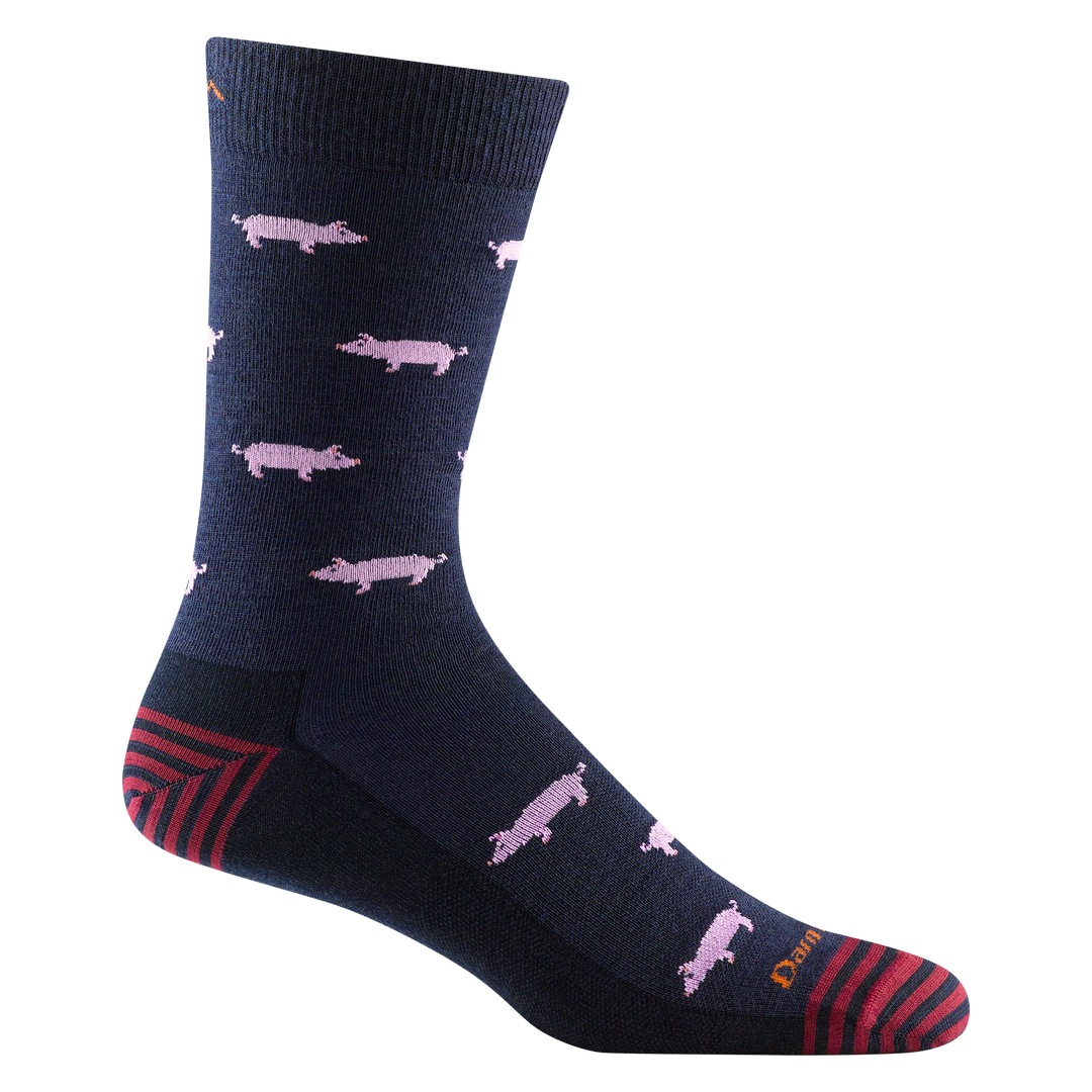 Reverse side of men's truffle hog crew lifestyle sock in color navy with orange darn tough signature on forefoot