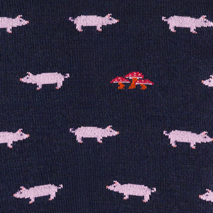Call out detail image of the of the 6092 navy front image of pigs with mushroom pile