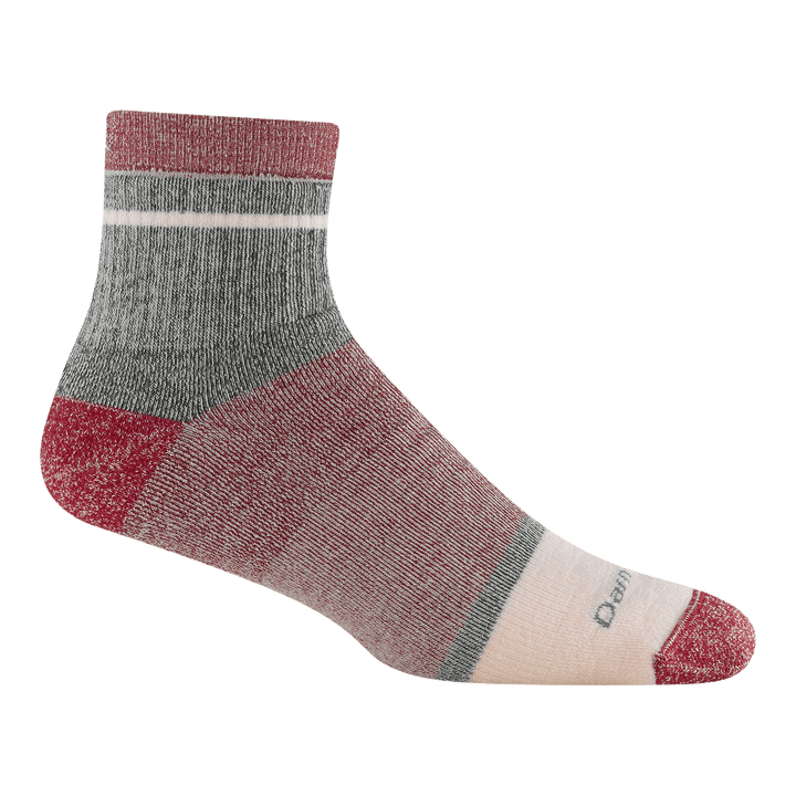 Men's shorty apres heavyweight sock in spice colorway.Red body with heel/toe red/heather middle body with light pink toe block and green ankle.
