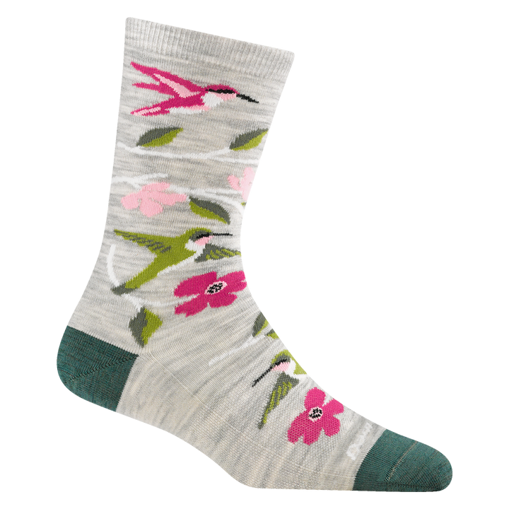 6121 birds of a feather crew lightweight lifestyle in ash featuring hummingbirds and flowers with gray body and green heel/toe