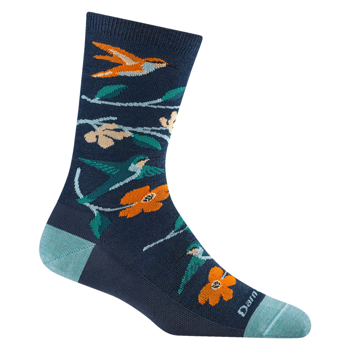 6121 birds of a feather crew lightweight lifestyle in midnight featuring hummingbirds and flowers with navy body and aqua heel/toe