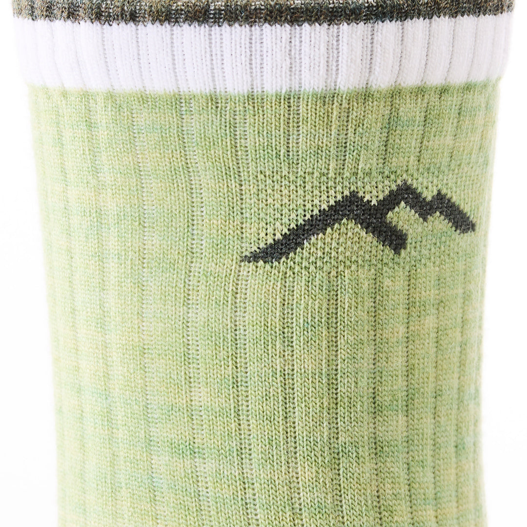close up image of white and brown stripe on cuff of mens 1466 Hiker Micro Crew Midweight with Cushion in mint