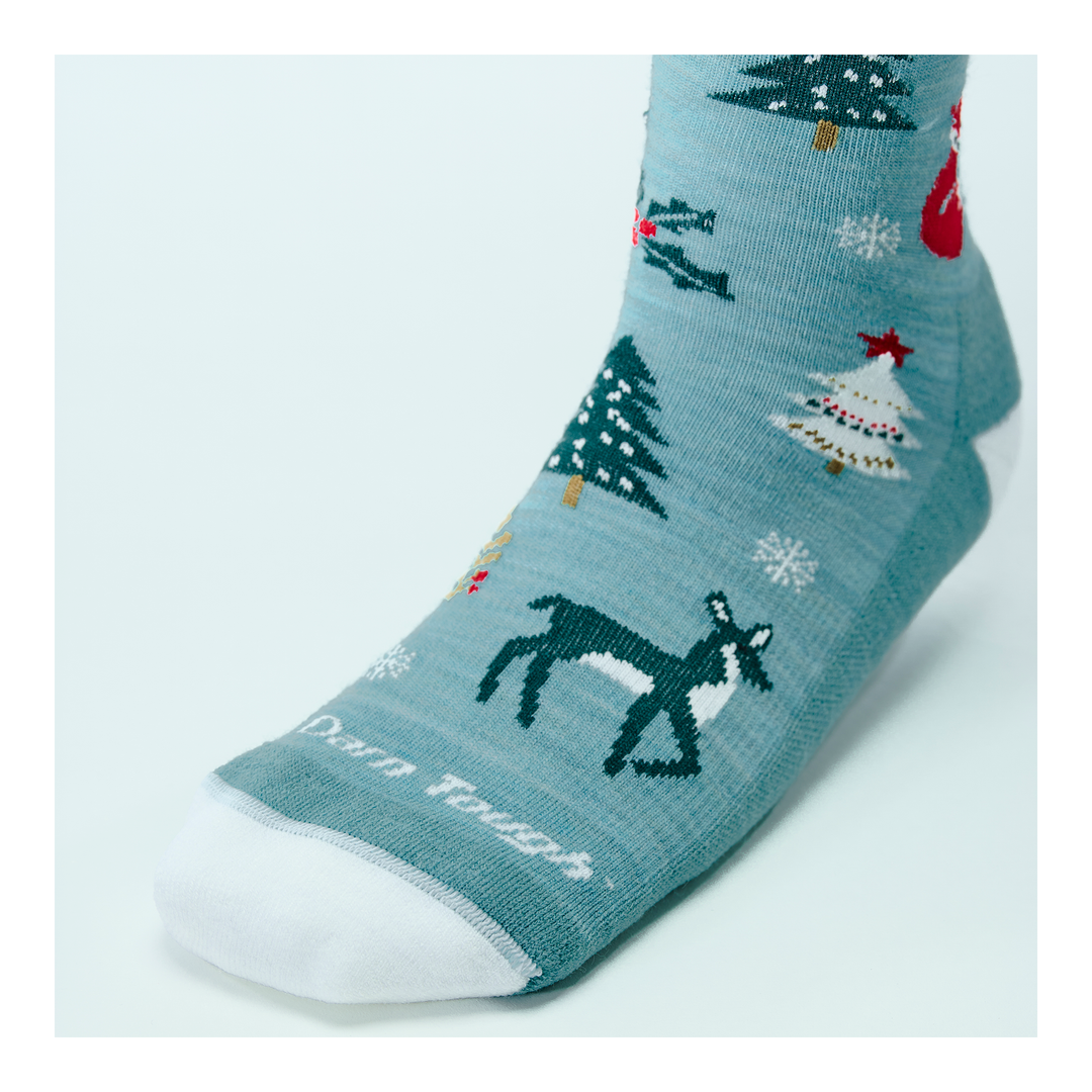 Up close detail image of the yuletide limited edition sock i aqua