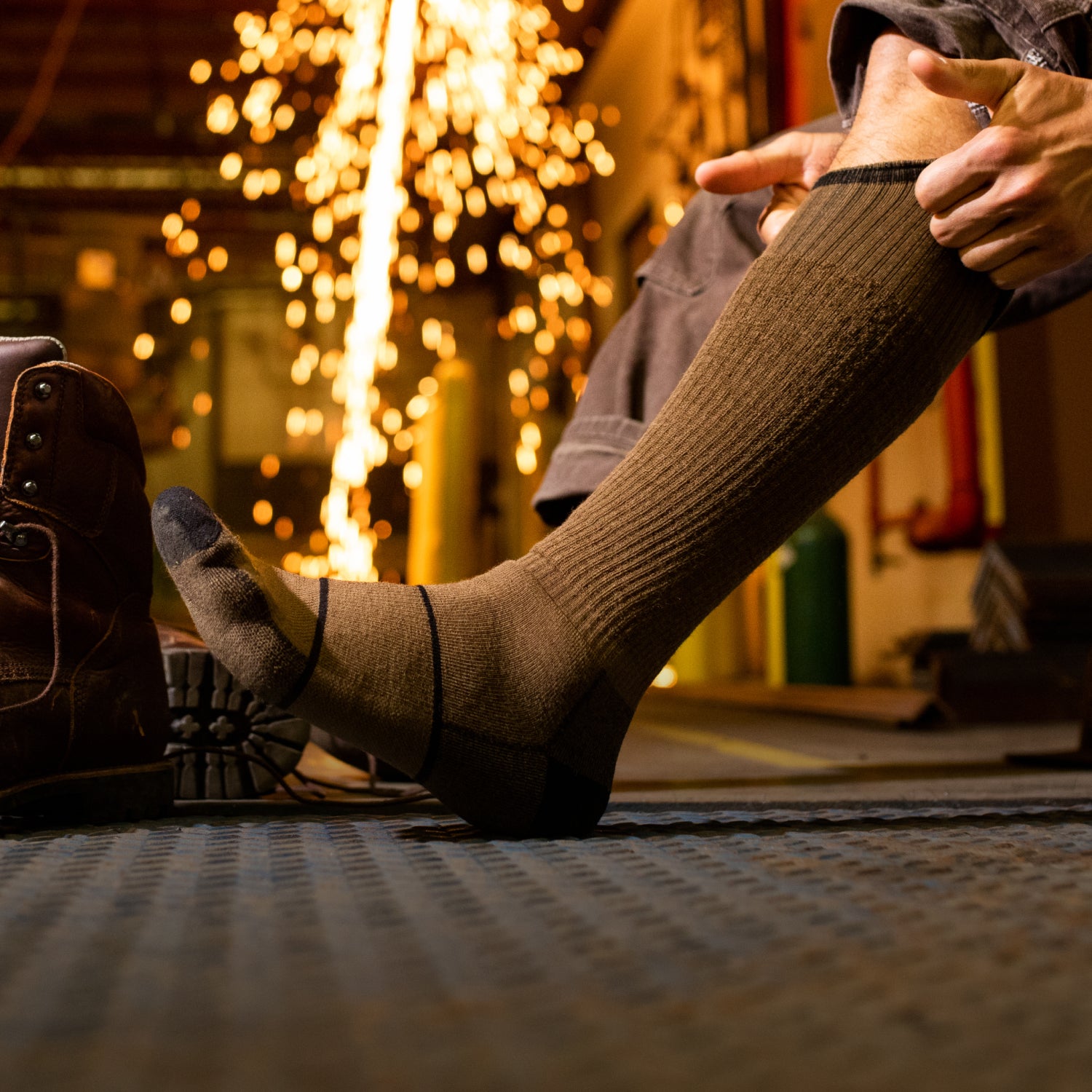 Image of model wearing the men's william jarvis boot work sock