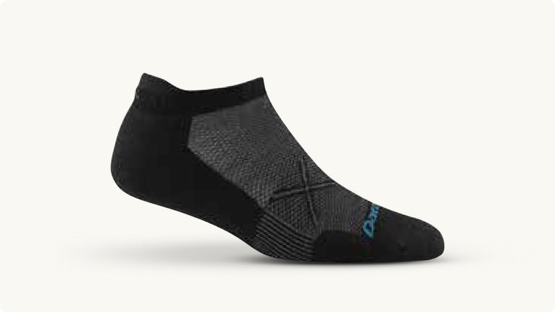 The Vertex no show tab sock - the running sock made 27% lighter - in black