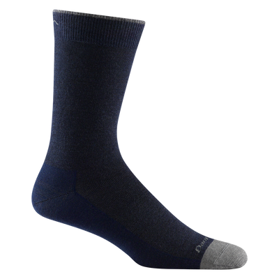 6032 men's solid crew lifestyle sock in color navy with light gray toe accent and darn tough signature on forefoot