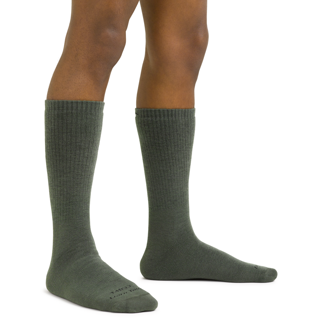 T4033 green tactical socks on foot